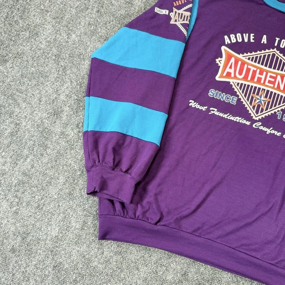 Authentic Sweatshirt Mens Small Purple Blue‎ Striped Crewneck Graphic Pullover